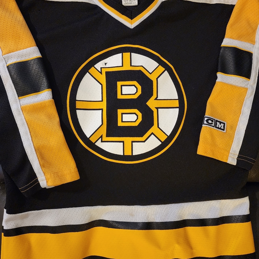 Licensed Children's Boston Bruins Jersey.